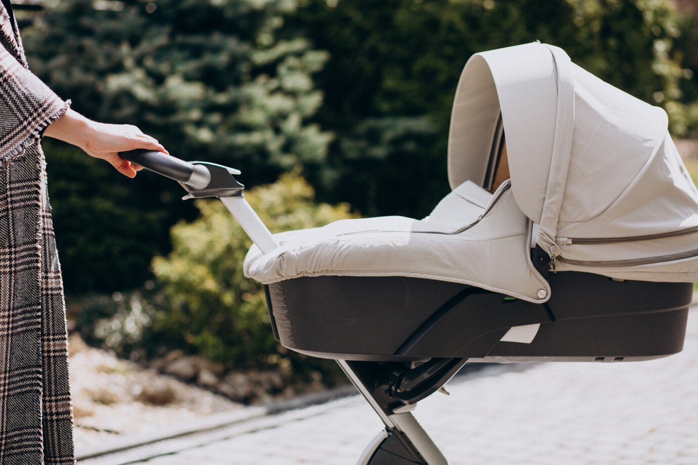 La importancia de la ergonomía en los carritos de bebé 